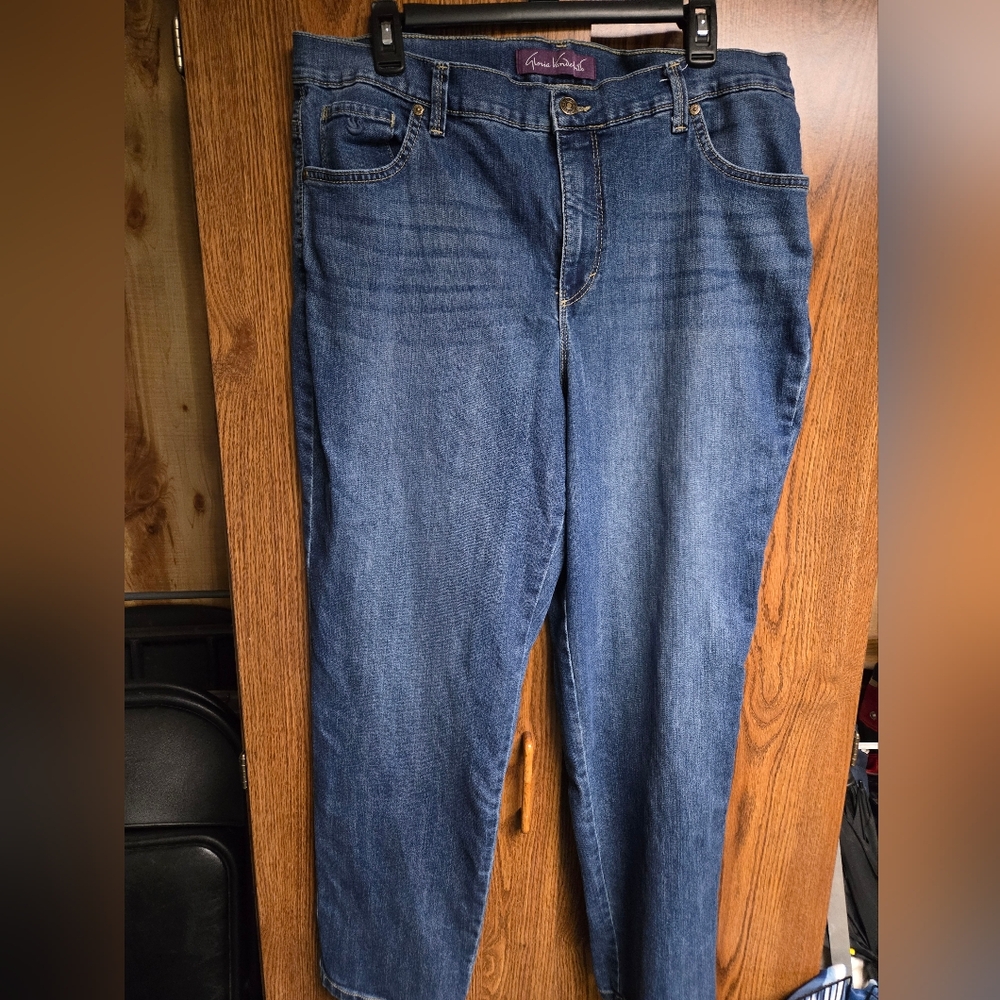 Women's Gloria Vanderbilt Amanda Jeans